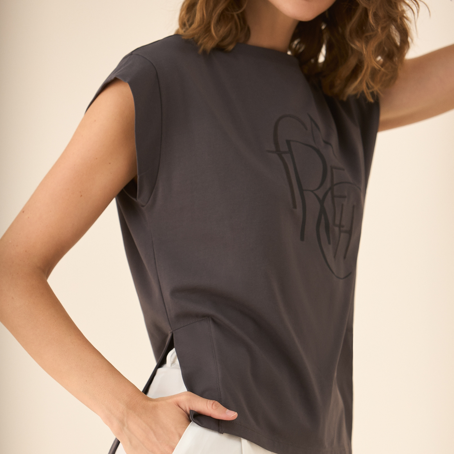 Camiseta Negro Humo